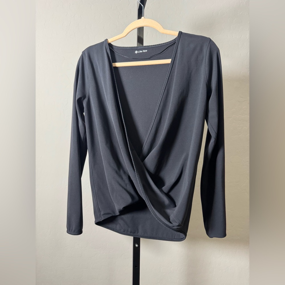Lululemon Full Freedom Long Sleeve
Black - Picture 4 of 5